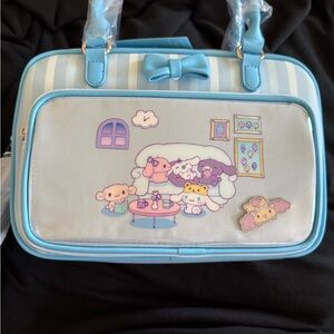 Cinnamon roll and Friends pin bag